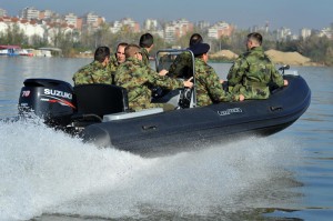advance-military-boats-2